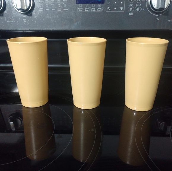 Vintage Tupperware Cups
